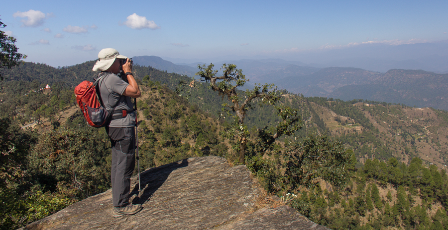 Village traditionnel kumaoni dans les montagnes
